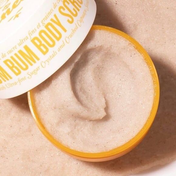 Sol de Janeiro: Brazilian Bum Bum® Body Scrub (7.7 OZ) - Picture 10 of 12